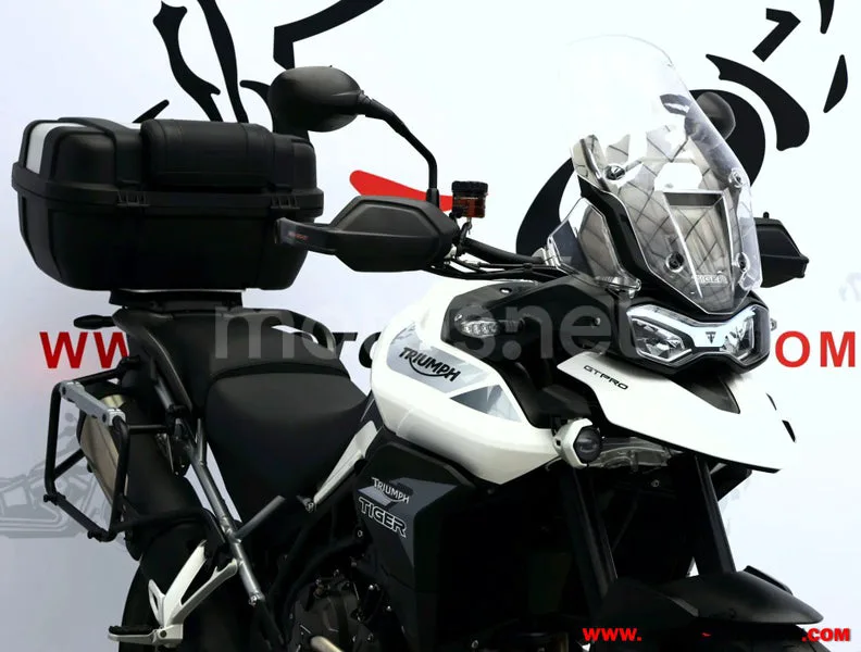 Triumph Tiger 900 - Vista 4