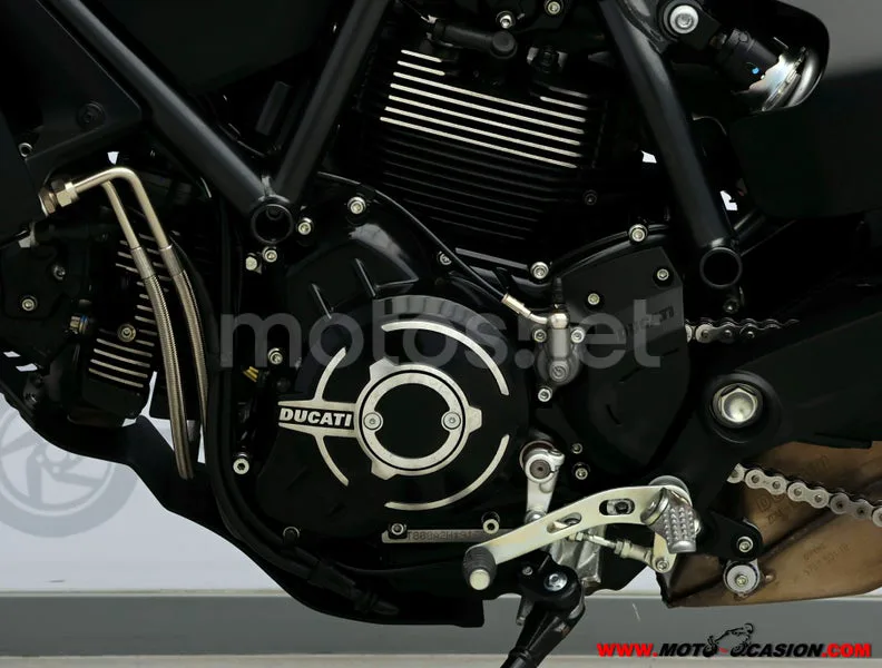 Ducati Scrambler - Vista 10