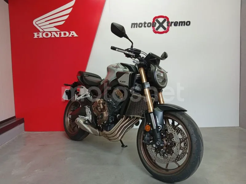 Honda CB650R 8590 € 2025 Valladolid - 2