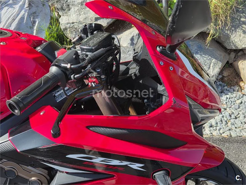 Honda CBR650R - Vista 7