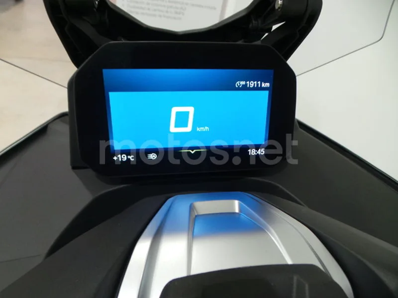 BMW C 400 GT - Vista 6