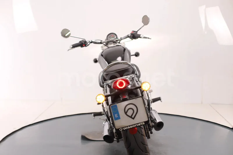 Triumph Bonneville Speedmaster - Vista 10