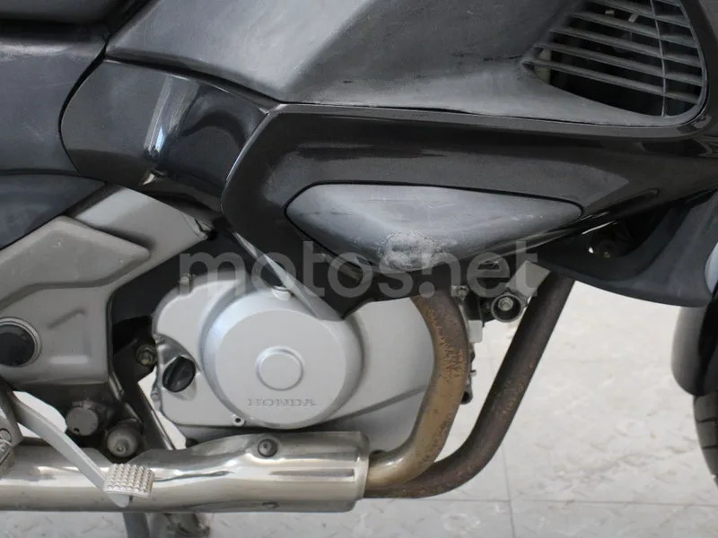 Honda NT700V Deauville - Vista 11