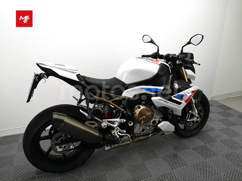 BMW S 1000 R - Vista 4