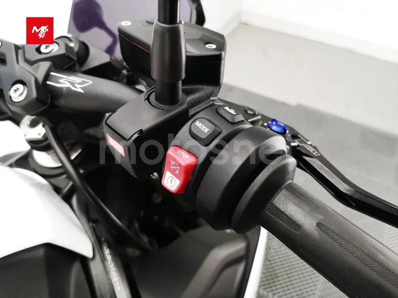 BMW S 1000 R - Vista 10
