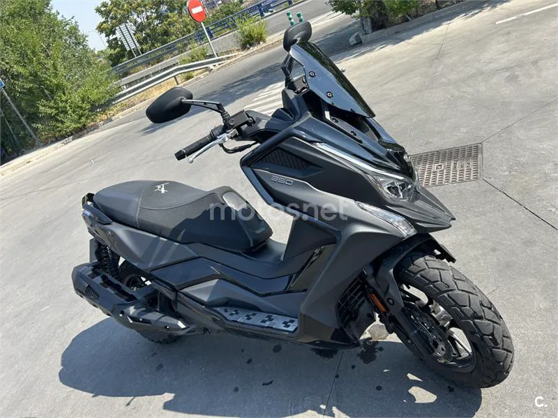Kymco DTX 350 - Vista 5