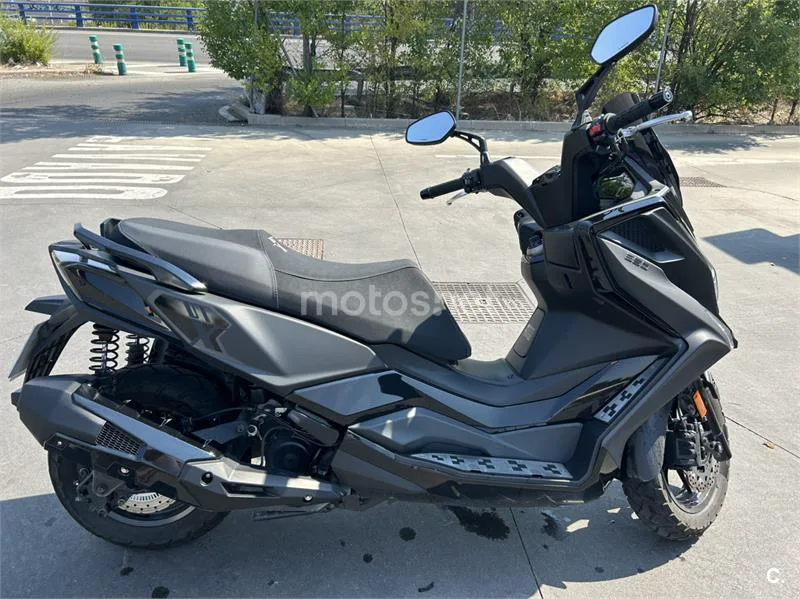 Kymco DTX 350 - Vista 6