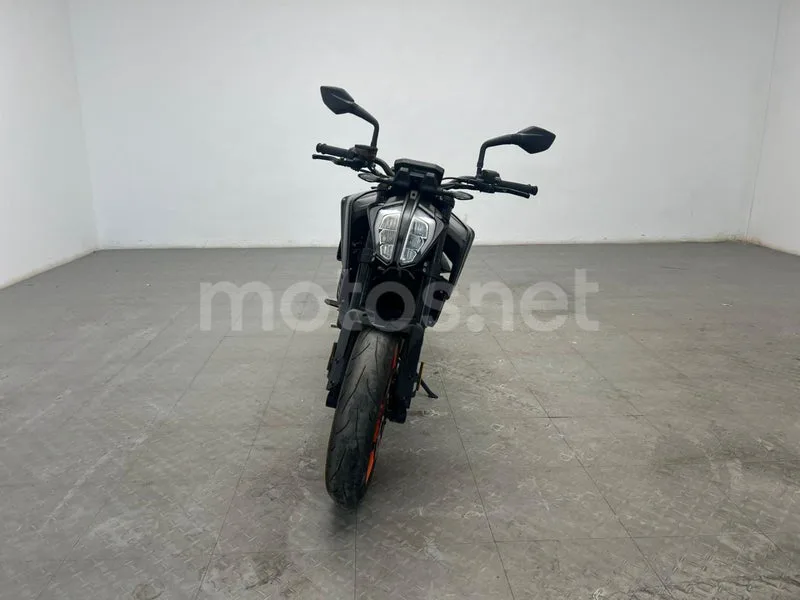 KTM 790 Adventure - Vista 3