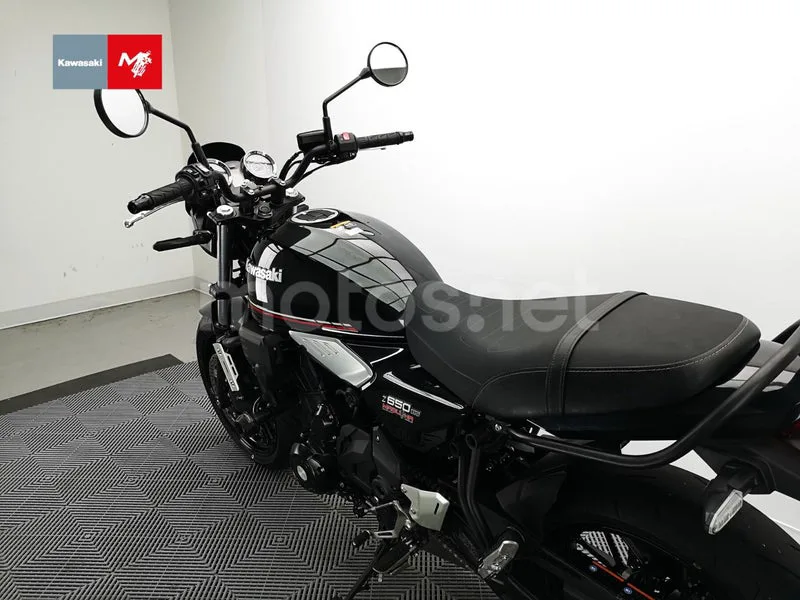 Kawasaki Z650 - Vista 18