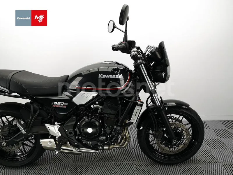Kawasaki Z650 - Vista 6