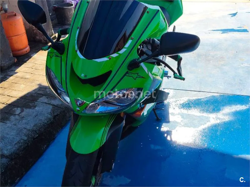 Kawasaki Ninja ZX-10R 5000 € 2007 Badajoz - 1