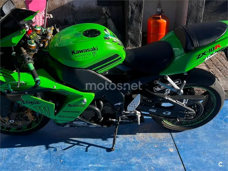 Kawasaki Ninja ZX-10R - Vista 8