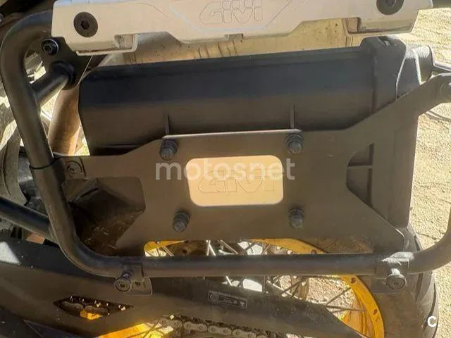 Voge 900DSX - Vista 10
