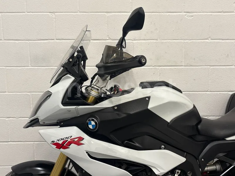 BMW S 1000 XR - Vista 16