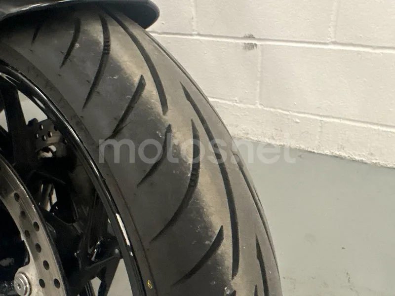 BMW S 1000 XR - Vista 17