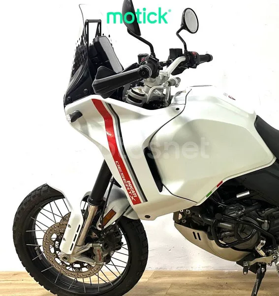 Ducati DesertX - Vista 6