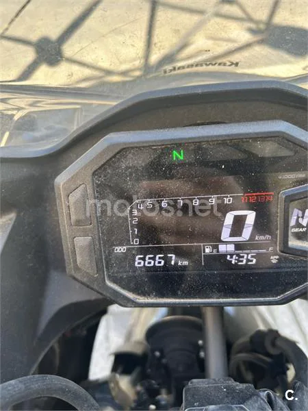 Kawasaki Ninja 500 - Vista 4