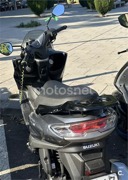 Suzuki Burgman Street 125 2200 € 2024 Barcelona - 2