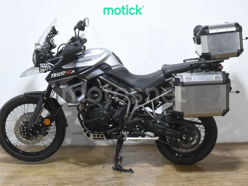 Triumph Tiger 800 XCX - Vista 7