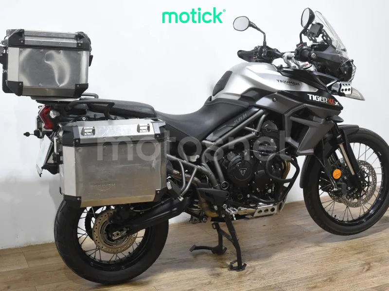 Triumph Tiger 800 XCX - Vista 10