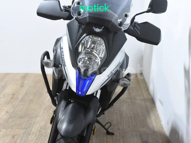 Suzuki V-Strom 650XT - Vista 11
