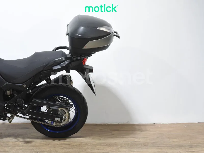 Suzuki V-Strom 650XT - Vista 9