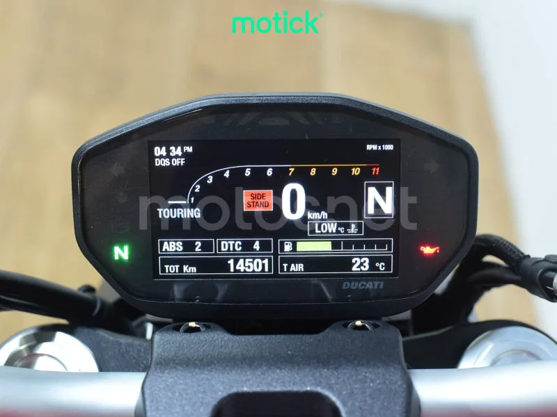 Ducati Monster 821 - Vista 5