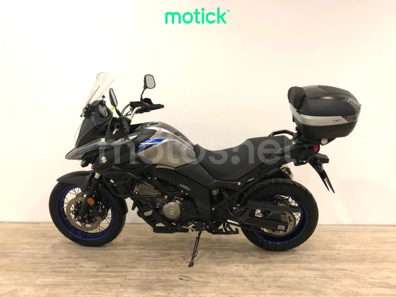 Suzuki V-Strom 650XT - Vista 6
