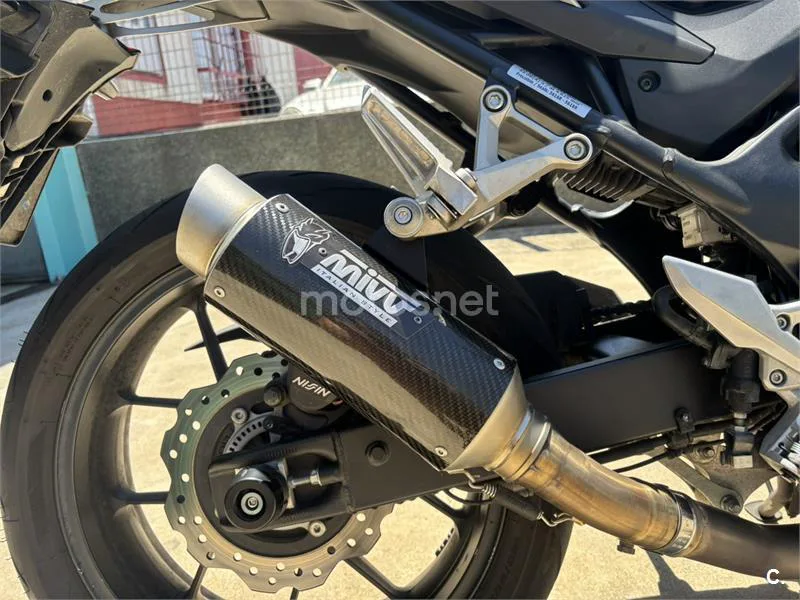 Honda CB750 Hornet - Vista 7