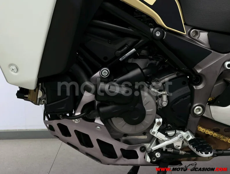 Ducati Multistrada 1260 Enduro - Vista 10