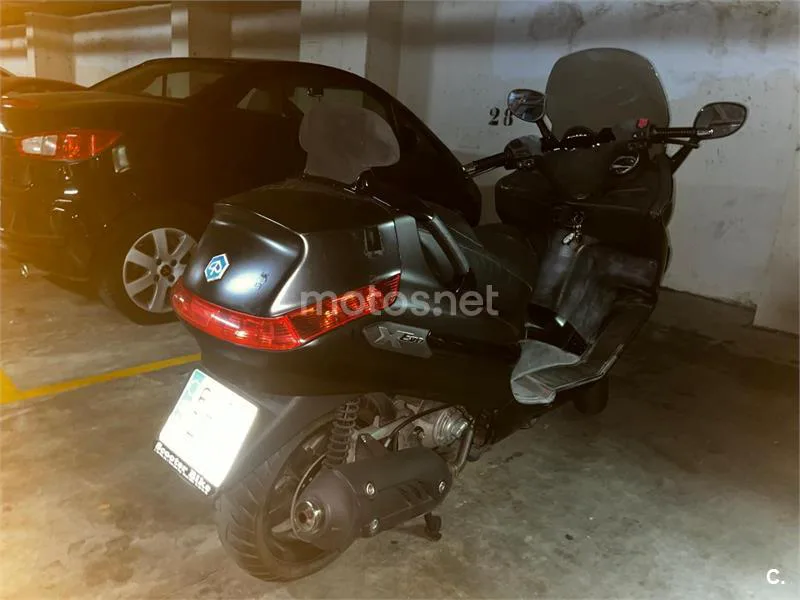 Piaggio XEvo 125 - Vista 4