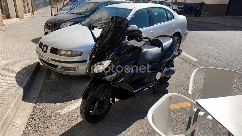 Yamaha TMAX 500 - Vista 3