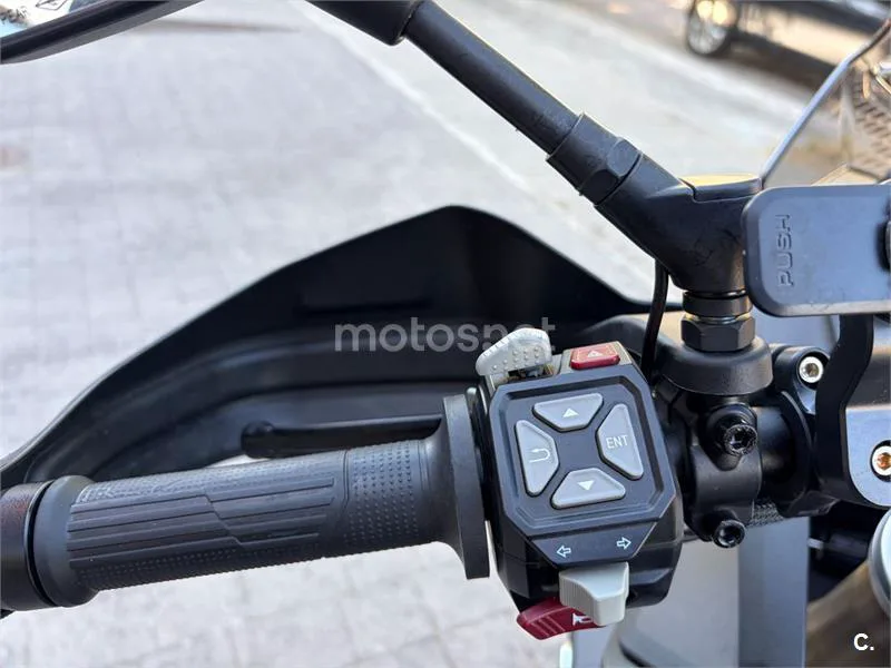 Voge 900DSX - Vista 7