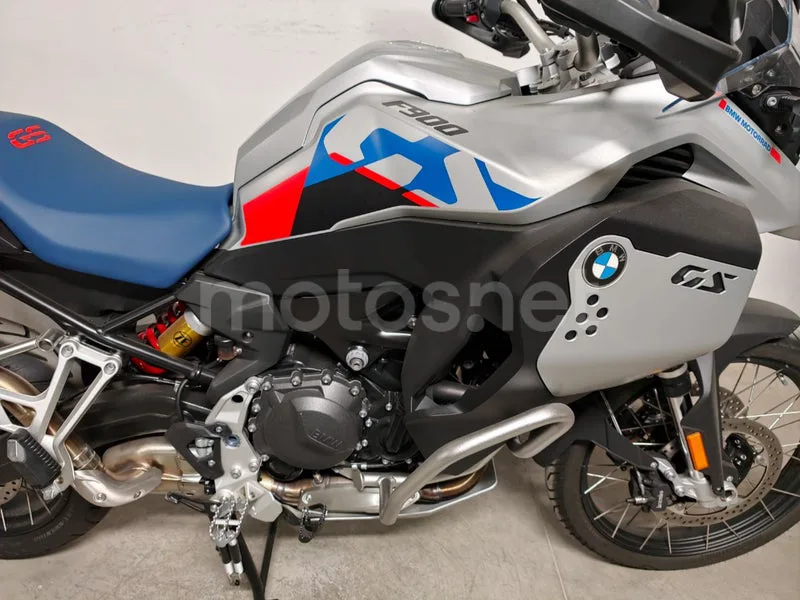 BMW F 900 GS - Vista 7