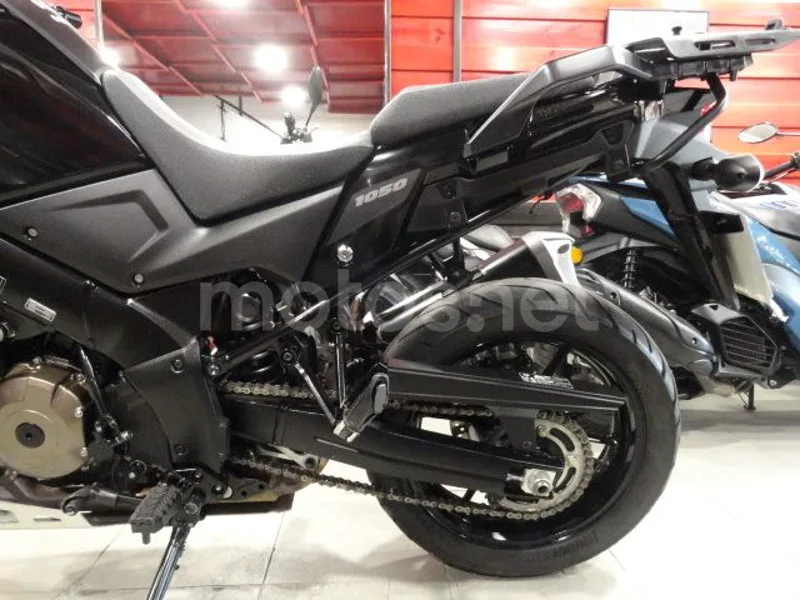 Suzuki V-Strom 1050 - Vista 7