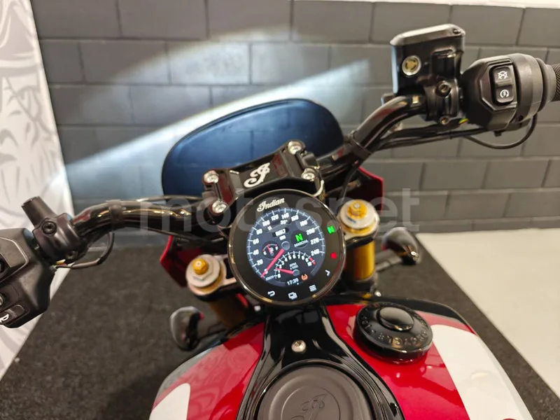 Indian 101 Scout - Vista 9