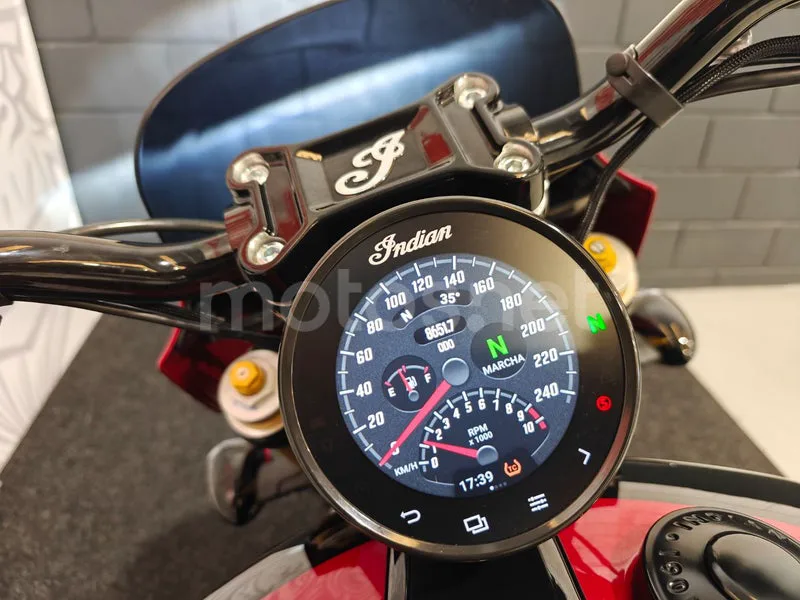 Indian 101 Scout - Vista 10