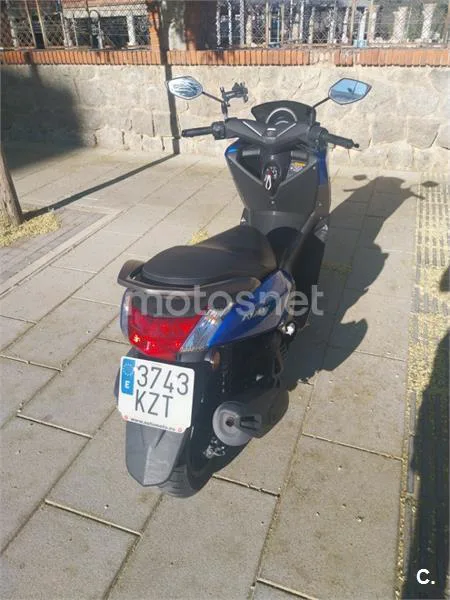 Yamaha NMAX - Vista 3
