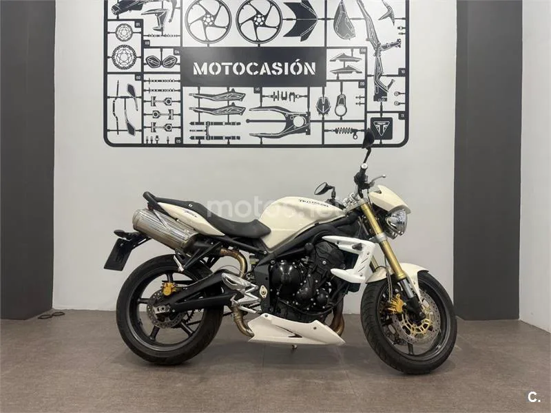 Triumph Street Triple 2900 € 2007 Huelva - 1