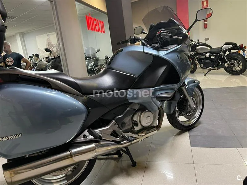 Honda NT700V Deauville - Vista 4