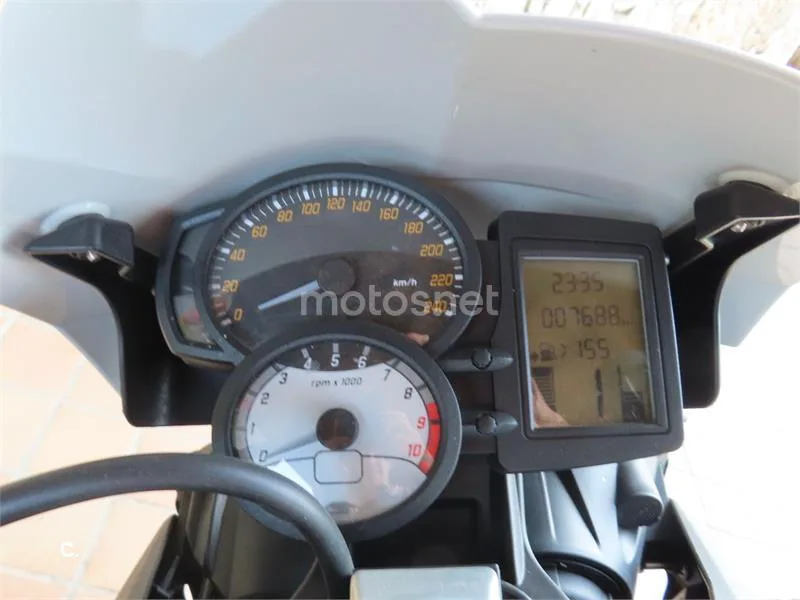 BMW F 800 R - Vista 5
