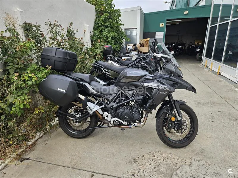 Benelli TRK 502 - Vista 5