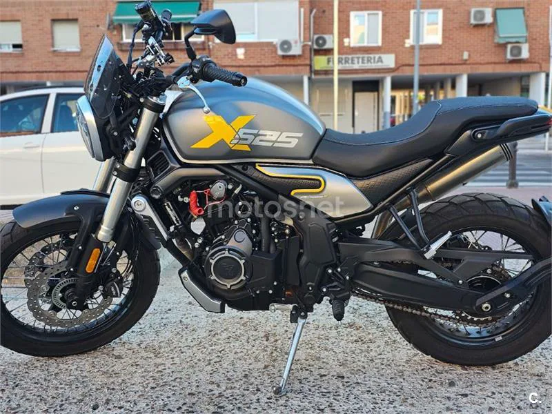 Voge 525ACX 3800 € 2024 Madrid - 2