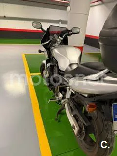 Yamaha FZS600 Fazer - Vista 7