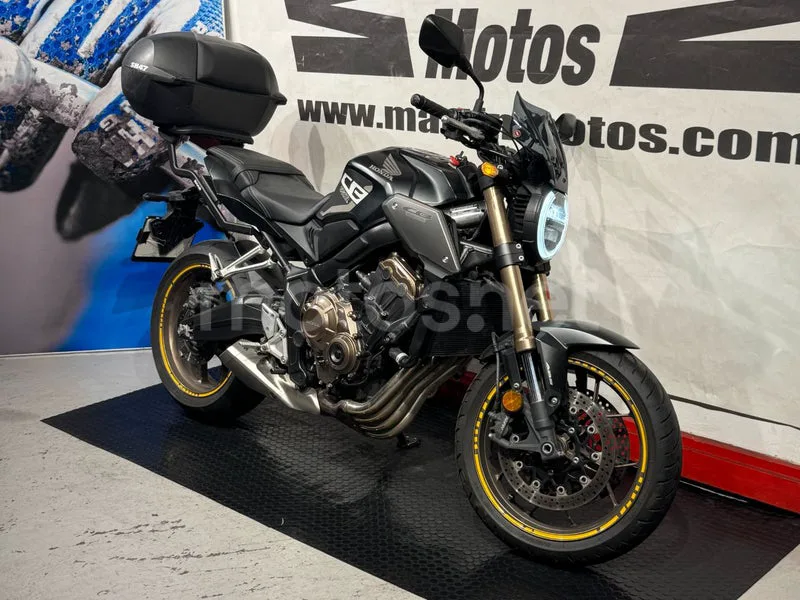 Honda CB650R 6395 € 2021 Navarra - 1