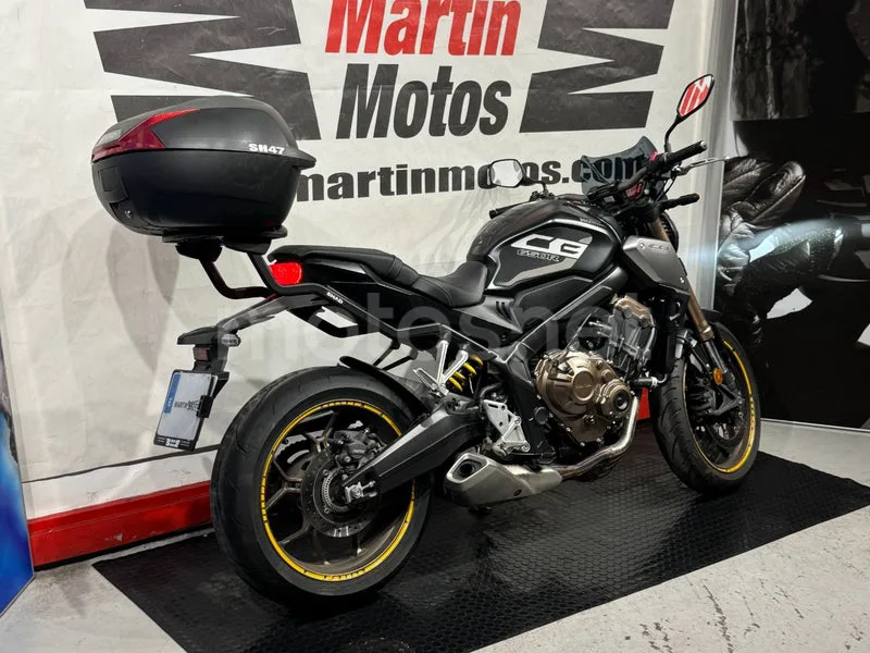 Honda CB650R - Vista 3