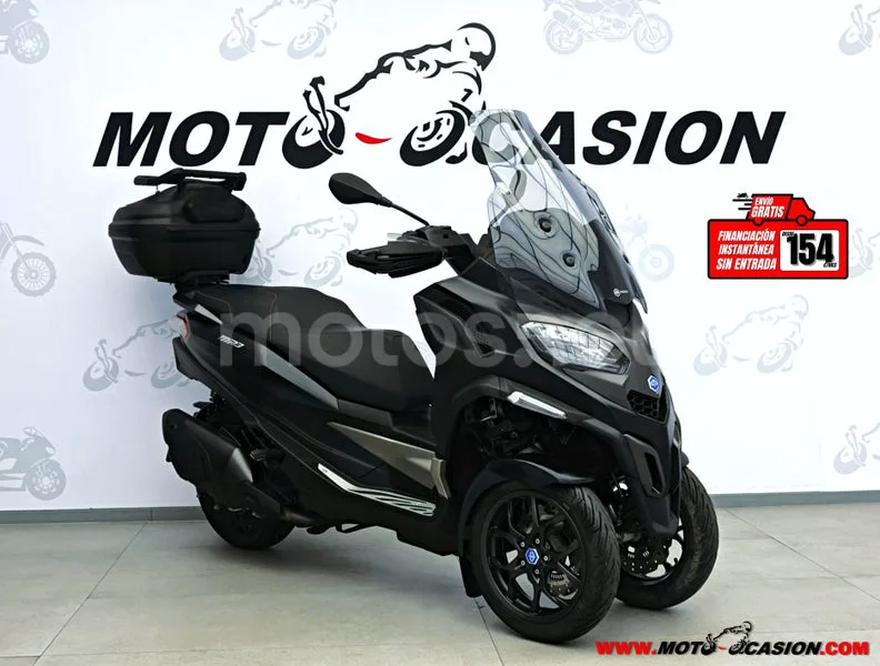 Piaggio MP3 530 Exclusive 9350 € 2022 Madrid - 1