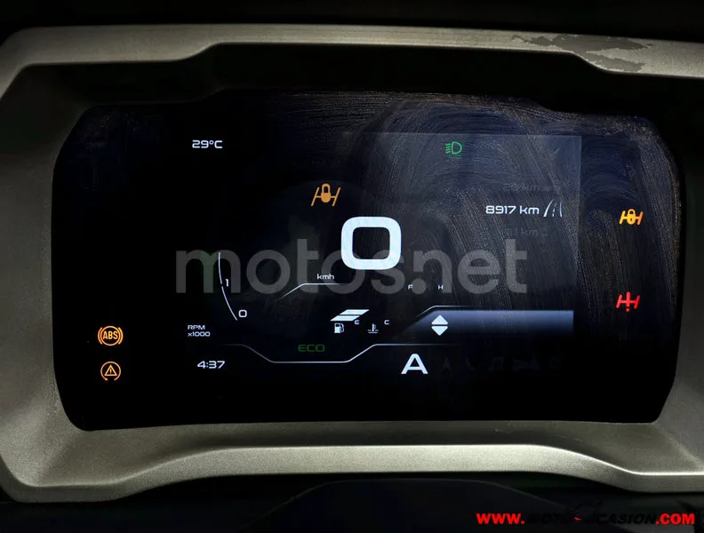 Piaggio MP3 530 Exclusive - Vista 6