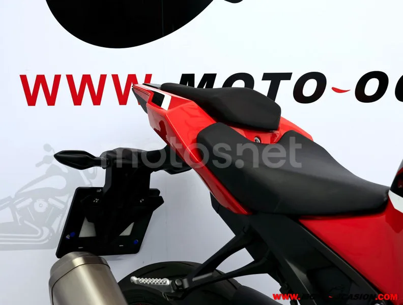 Honda CBR1000RR Fireblade - Vista 10