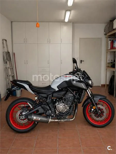 Yamaha MT-07 - Vista 3